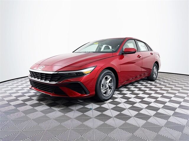 2025 Hyundai Elantra SE Quincy MA