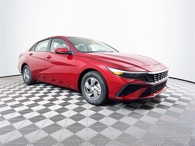2025 Hyundai Elantra SE Quincy MA