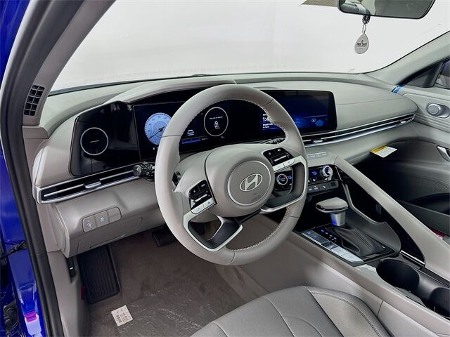 2025 Hyundai Elantra SEL Convenience Quincy MA