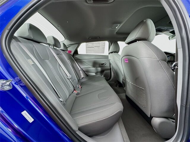 2025 Hyundai Elantra SEL Convenience Quincy MA