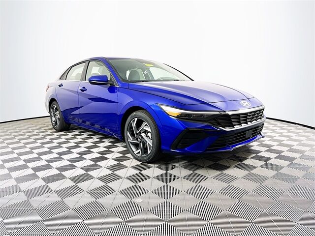 2025 Hyundai Elantra SEL Convenience Quincy MA