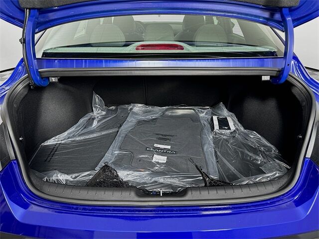 2025 Hyundai Elantra SEL Convenience Quincy MA