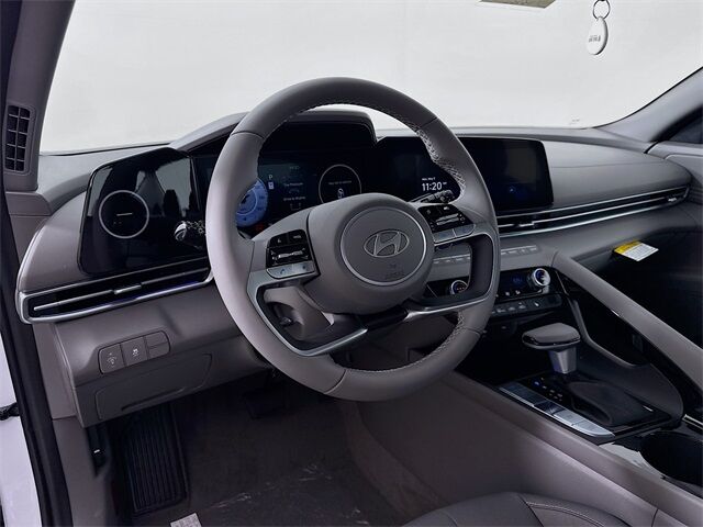 2025 Hyundai Elantra SEL Convenience Quincy MA