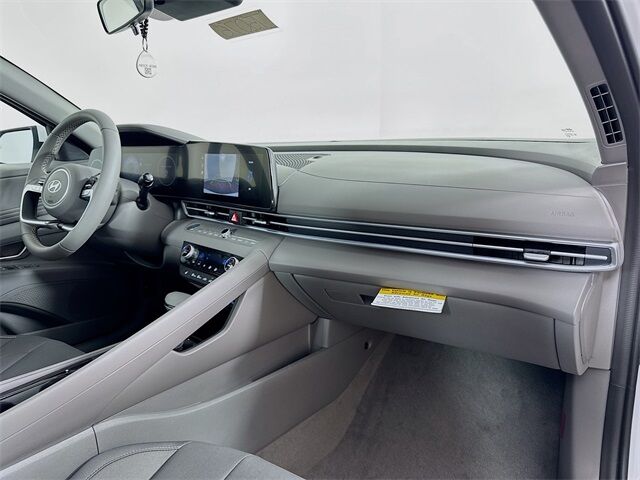 2025 Hyundai Elantra SEL Convenience Quincy MA