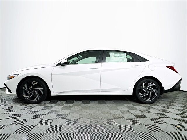 2025 Hyundai Elantra SEL Convenience Quincy MA