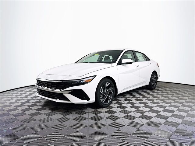2025 Hyundai Elantra SEL Convenience Quincy MA