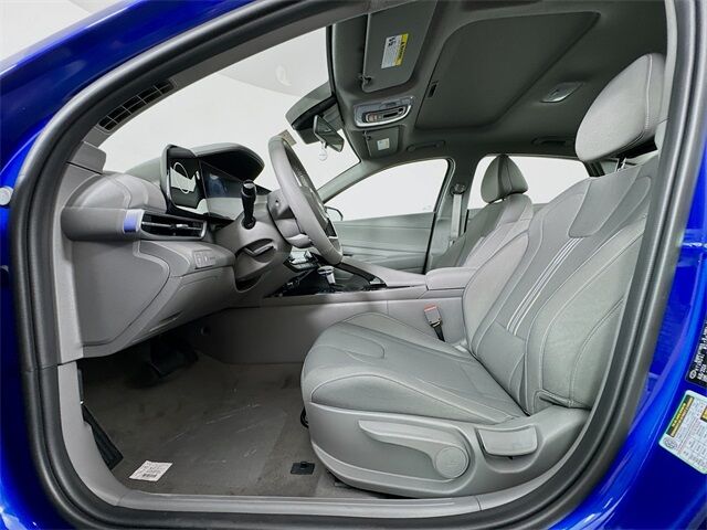 2025 Hyundai Elantra SEL Convenience Quincy MA