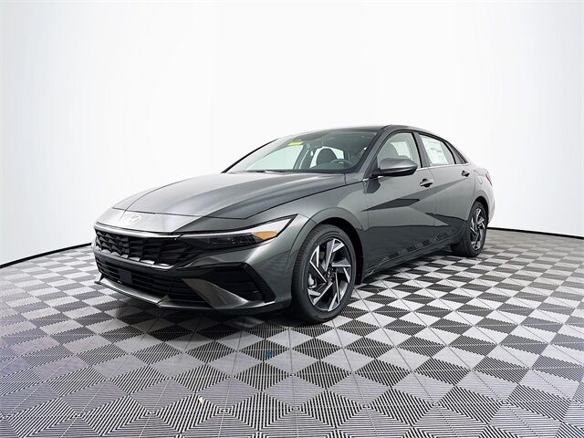 2025 Hyundai Elantra SEL Convenience Quincy MA