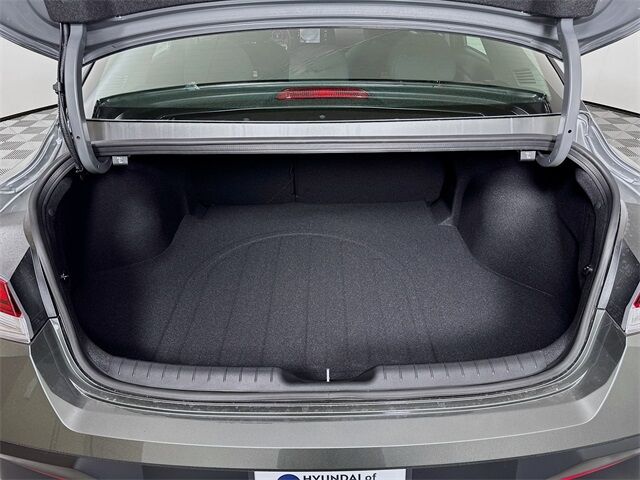 2025 Hyundai Elantra SEL Convenience Quincy MA