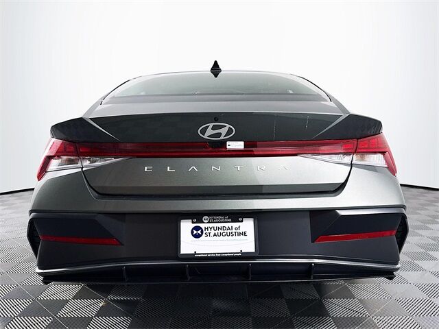 2025 Hyundai Elantra SEL Convenience Quincy MA