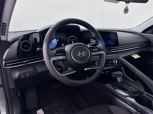 2025 Hyundai Elantra SEL Convenience Quincy MA