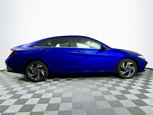2025 Hyundai Elantra SEL Convenience Quincy MA