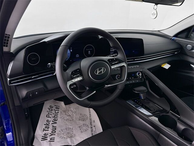 2025 Hyundai Elantra SEL Convenience Quincy MA