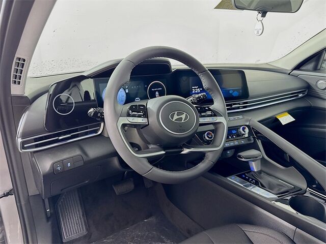 2025 Hyundai Elantra SEL Convenience Quincy MA