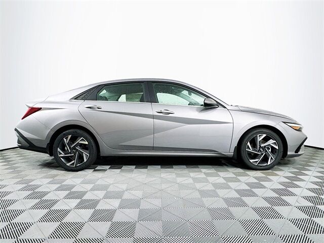 2025 Hyundai Elantra SEL Convenience Quincy MA