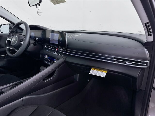 2025 Hyundai Elantra SEL Convenience Quincy MA