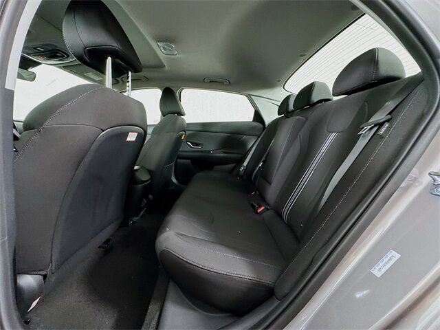 2025 Hyundai Elantra SEL Convenience Quincy MA