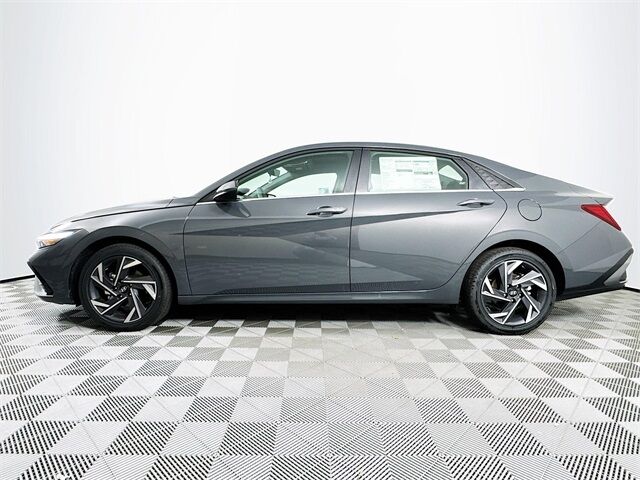 2025 Hyundai Elantra SEL Convenience Quincy MA