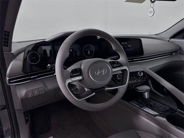 2025 Hyundai Elantra SEL Convenience Quincy MA