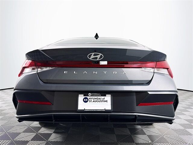 2025 Hyundai Elantra SEL Convenience Quincy MA