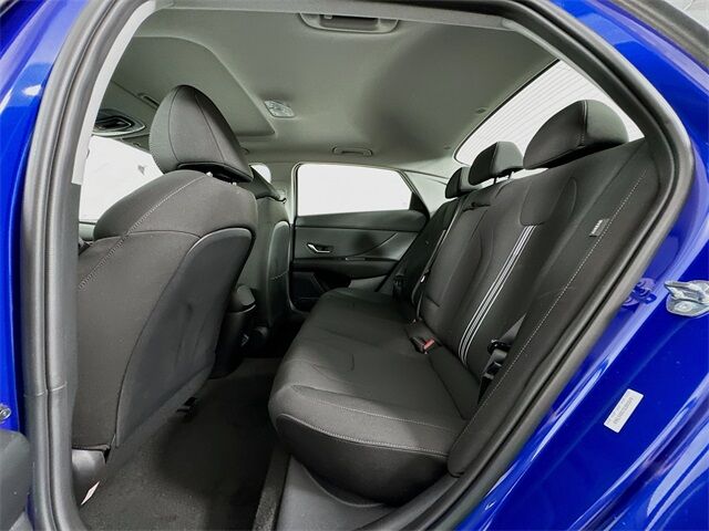 2025 Hyundai Elantra SEL Convenience Quincy MA