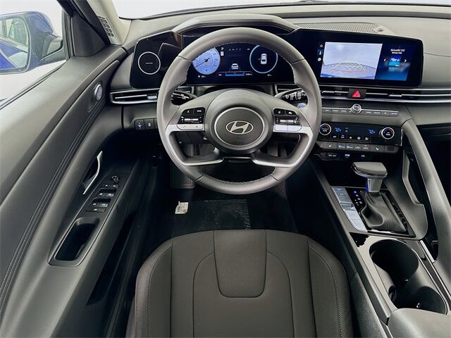 2025 Hyundai Elantra SEL Convenience Quincy MA