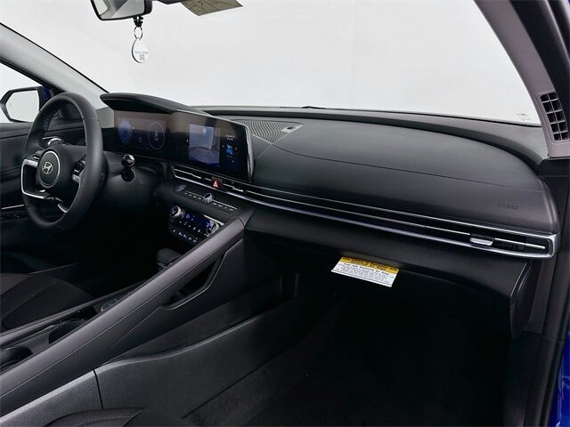 2025 Hyundai Elantra SEL Convenience Quincy MA