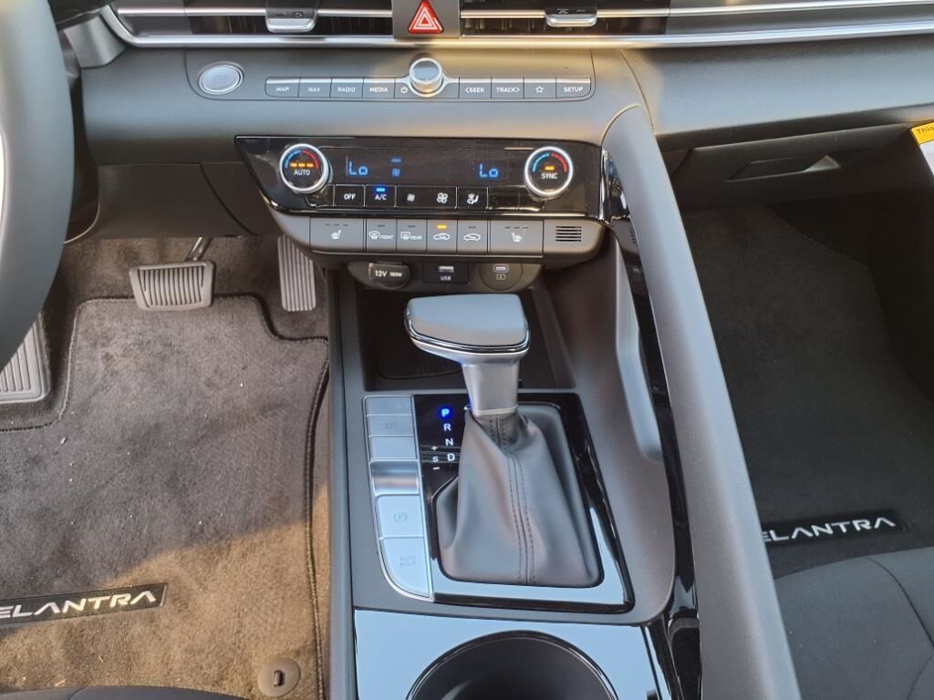 2025 Hyundai Elantra SEL Convenience Waldorf MD