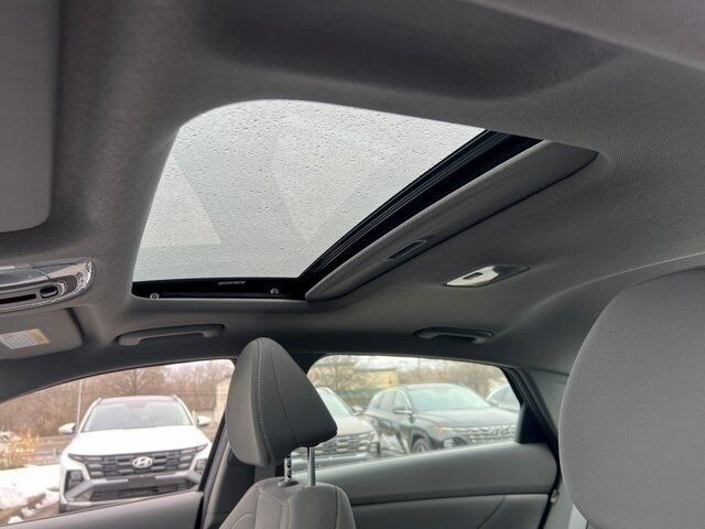 2025 Hyundai Elantra SEL Convenience Waldorf MD