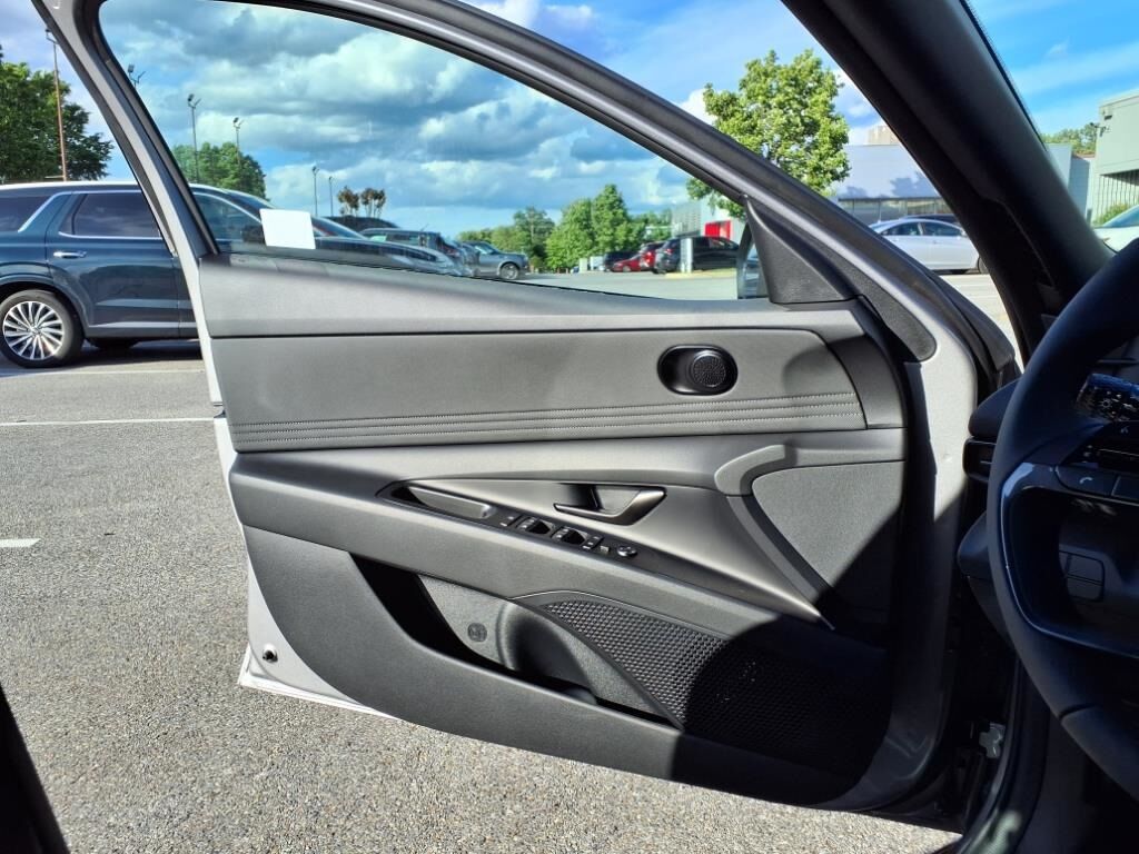 2025 Hyundai Elantra SEL Sport Waldorf MD