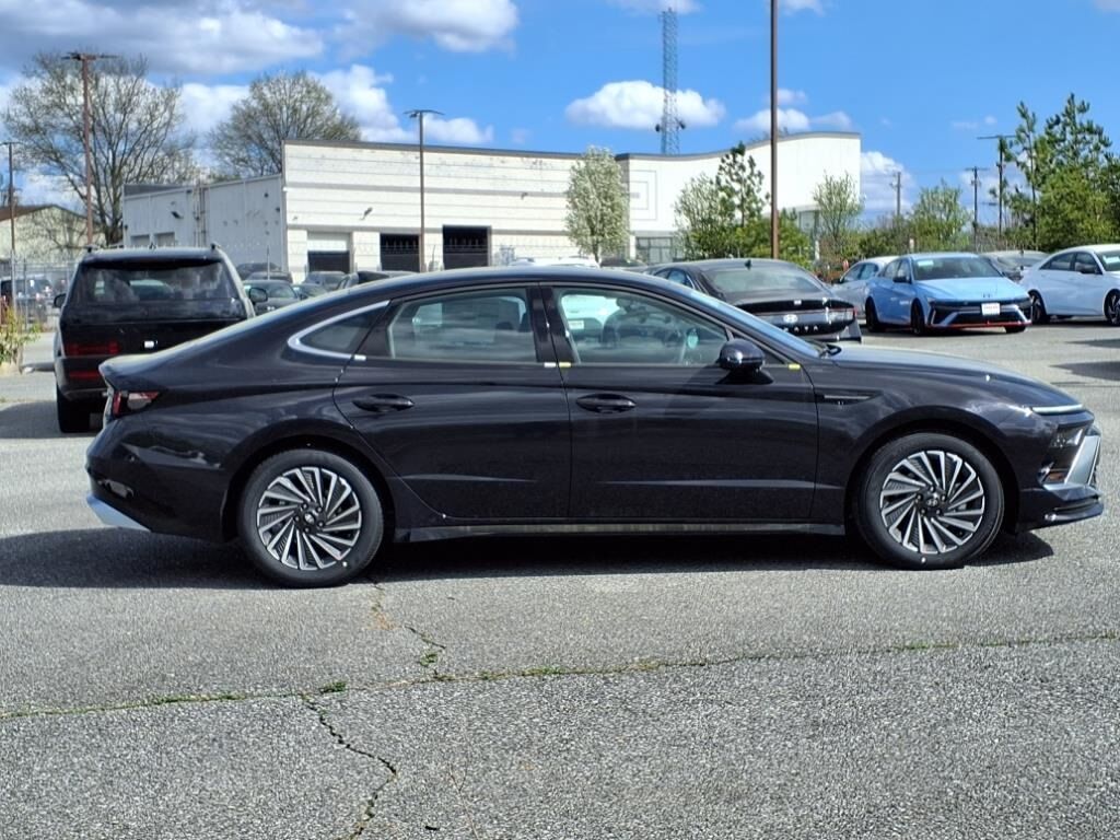 2025 Hyundai Sonata Hybrid SEL Waldorf MD