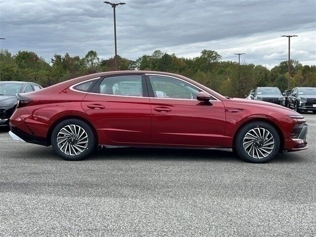 2025 Hyundai Sonata Hybrid SEL Waldorf MD