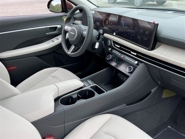 2025 Hyundai Sonata Hybrid SEL Waldorf MD