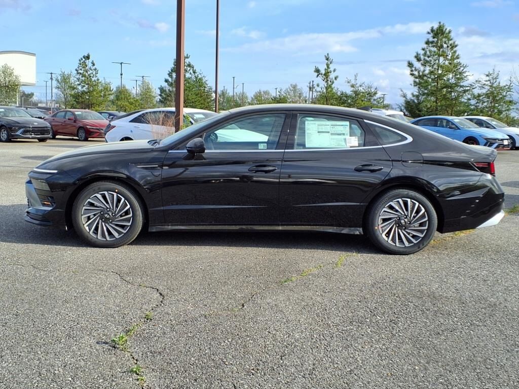 2025 Hyundai Sonata Hybrid SEL Waldorf MD