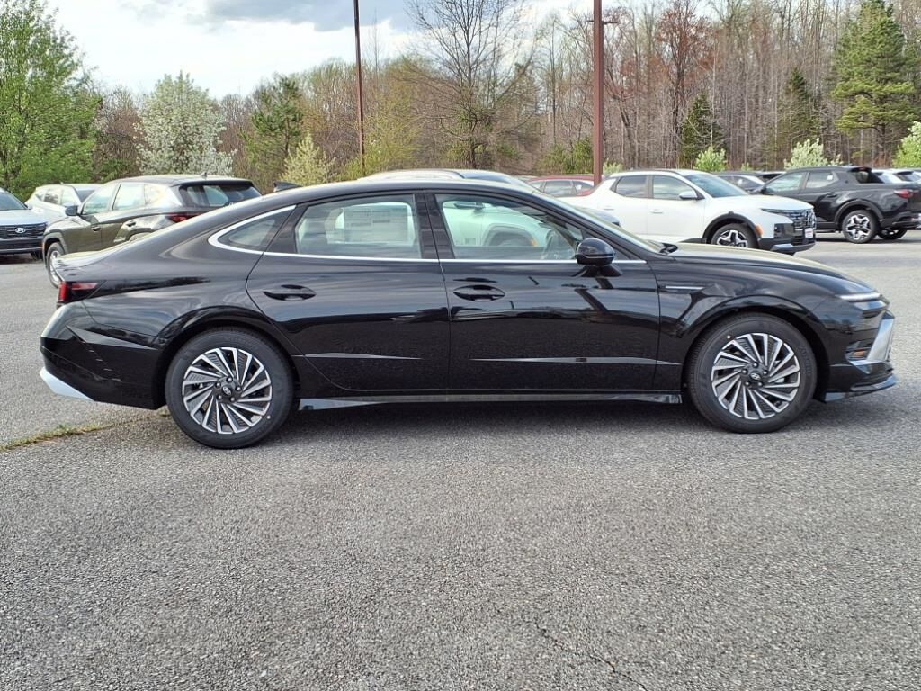 2025 Hyundai Sonata Hybrid SEL Waldorf MD