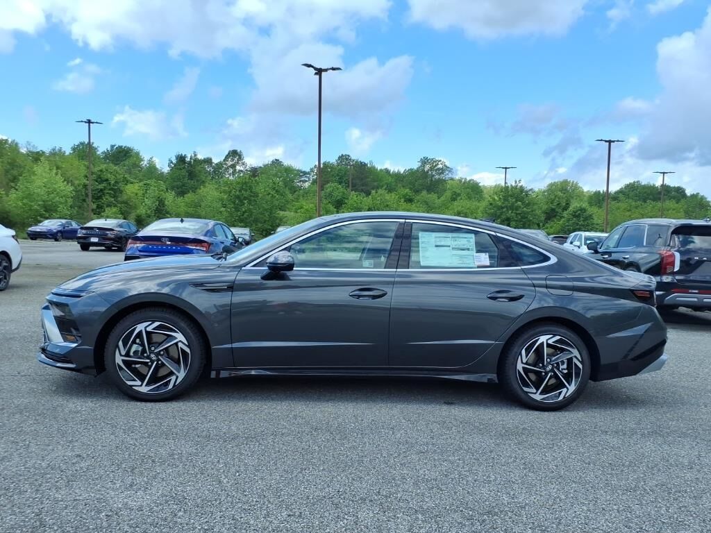 2025 Hyundai Sonata SEL Waldorf MD