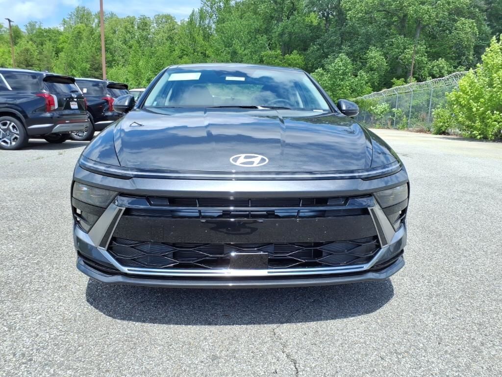 2025 Hyundai Sonata SEL Waldorf MD