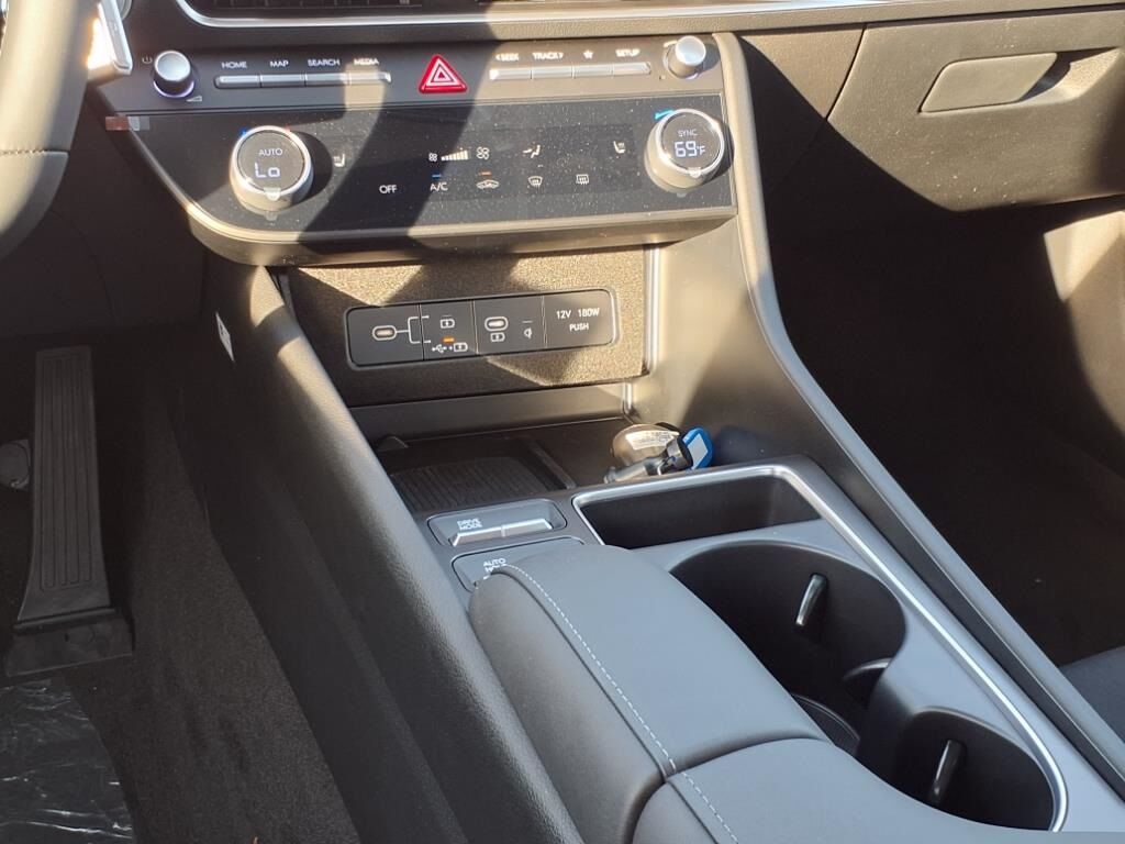 2025 Hyundai Sonata SEL Waldorf MD