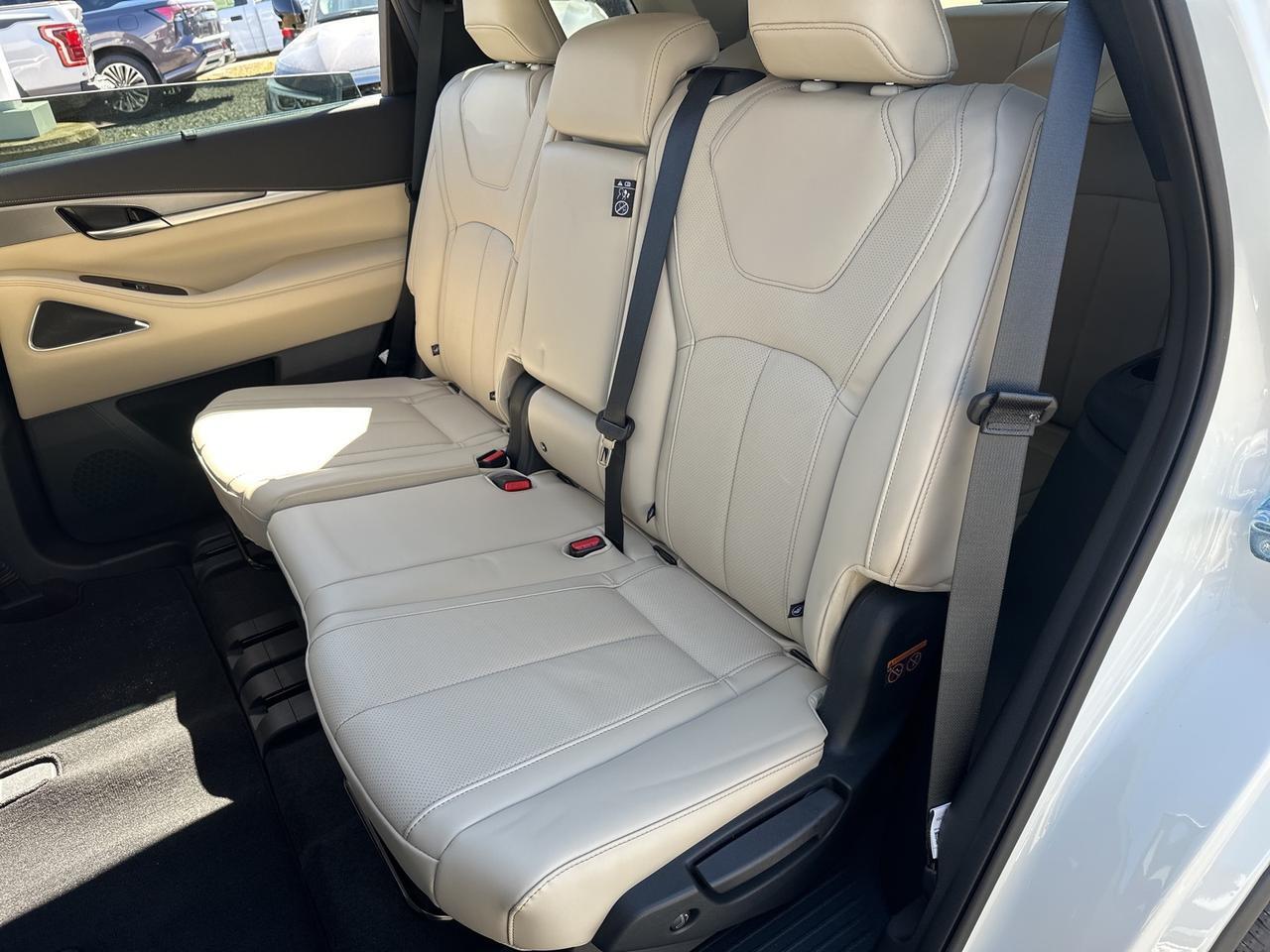 2025 INFINITI QX60 LUXE Chantilly VA