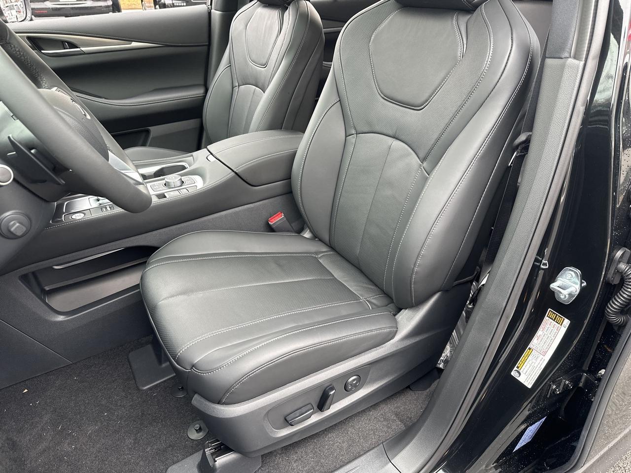 2025 INFINITI QX60 LUXE Chantilly VA