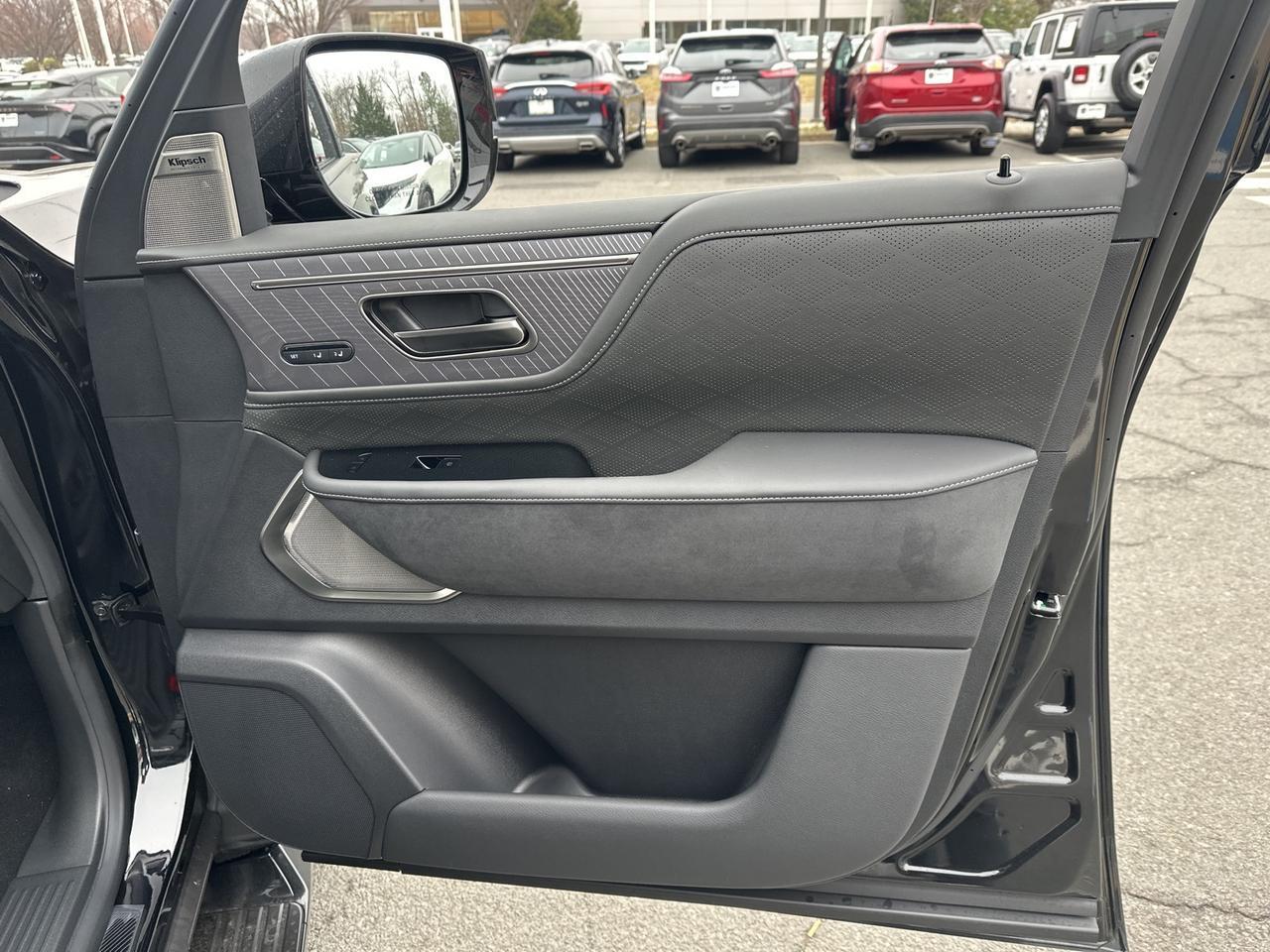 2025 INFINITI QX80 AUTOGRAPH Chantilly VA