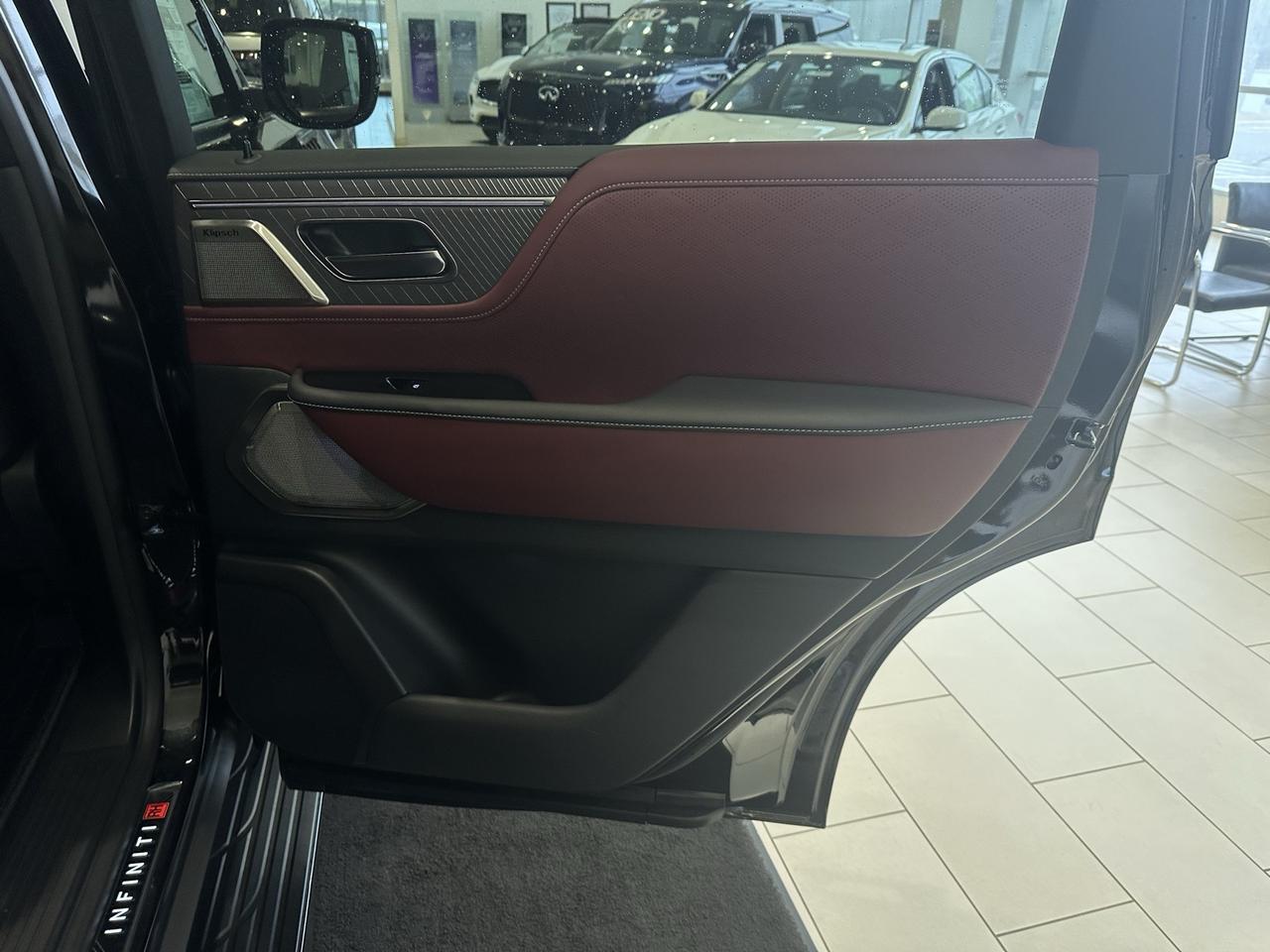 2025 INFINITI QX80 AUTOGRAPH Annapolis MD