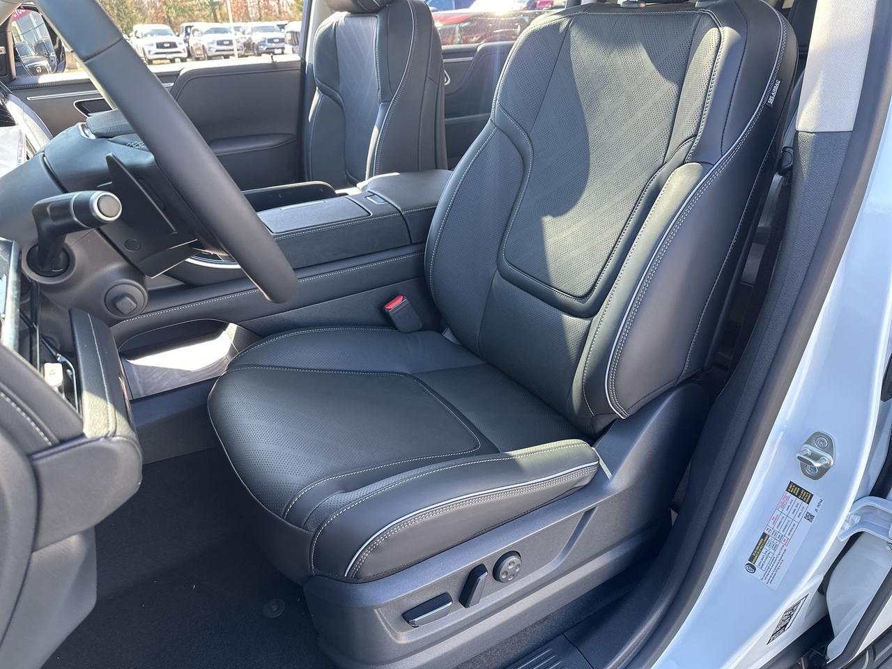 2025 INFINITI QX80 LUXE Chantilly VA