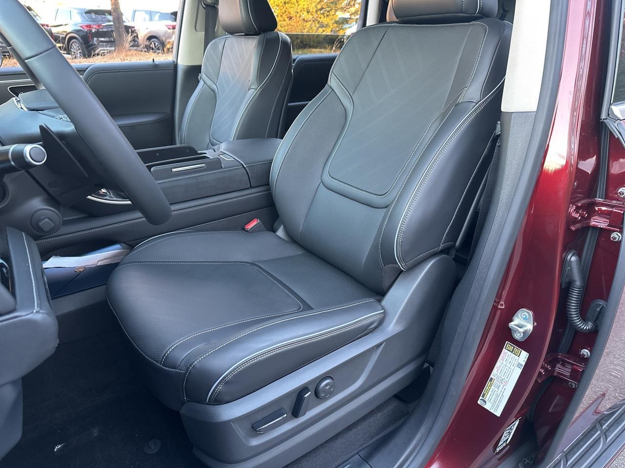 2025 INFINITI QX80 LUXE Chantilly VA