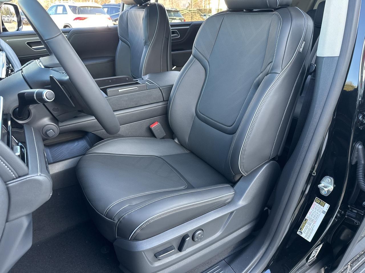 2025 INFINITI QX80 LUXE Chantilly VA