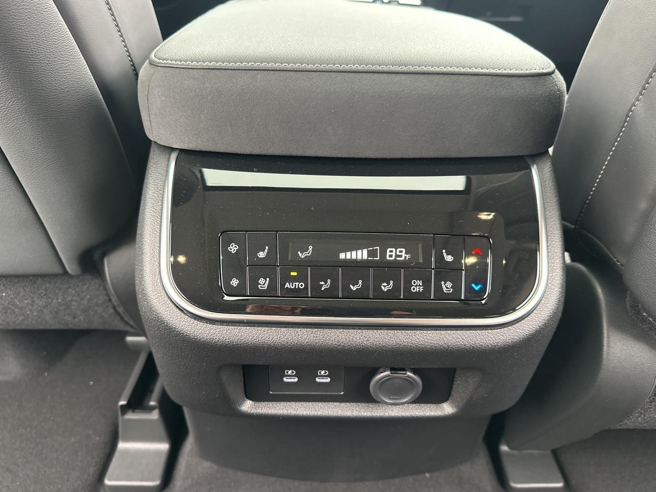 2025 INFINITI QX80 LUXE Chantilly VA