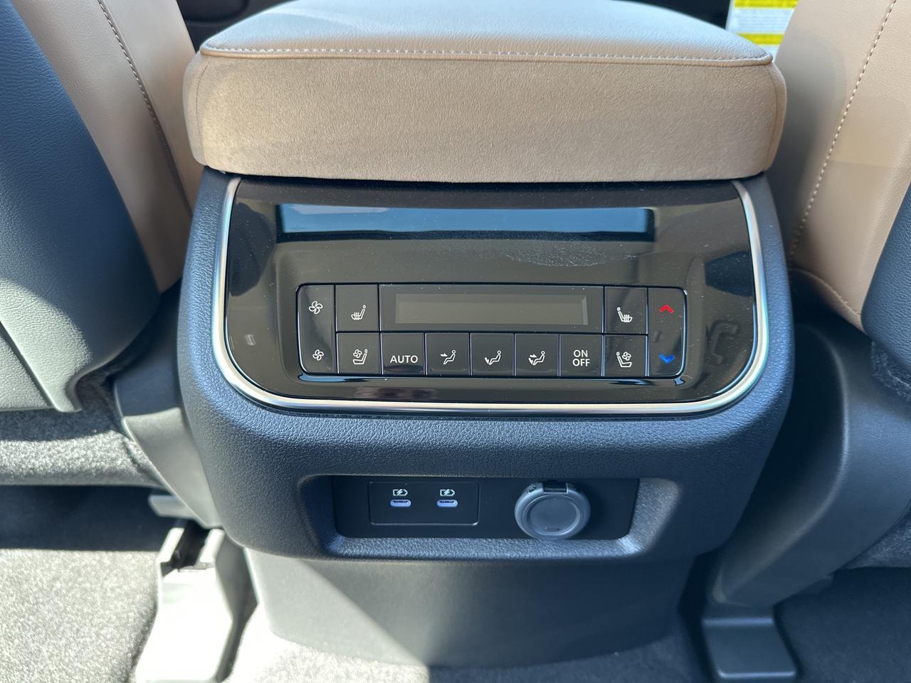 2025 INFINITI QX80 LUXE Chantilly VA