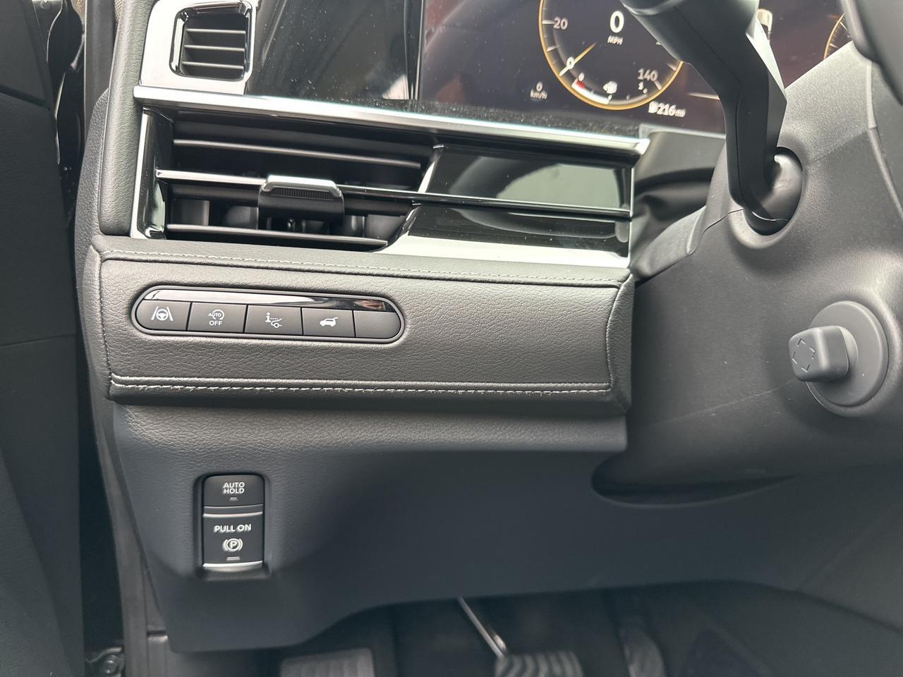 2025 INFINITI QX80 LUXE Chantilly VA