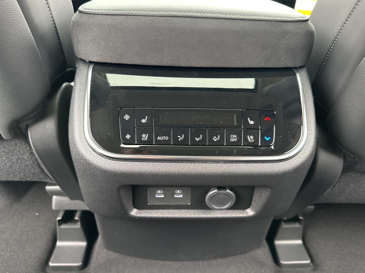 2025 INFINITI QX80 LUXE Chantilly VA