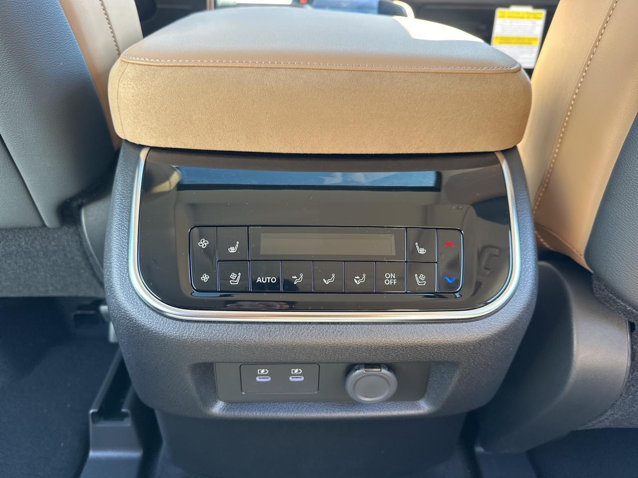 2025 INFINITI QX80 LUXE Chantilly VA